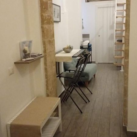 Bbsantanna2 Bed and Breakfast Bari Exteriör bild
