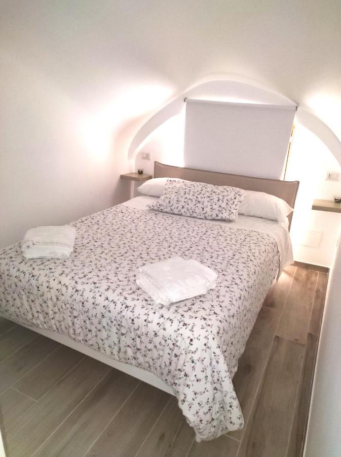 Bbsantanna2 Bed and Breakfast Bari Exteriör bild
